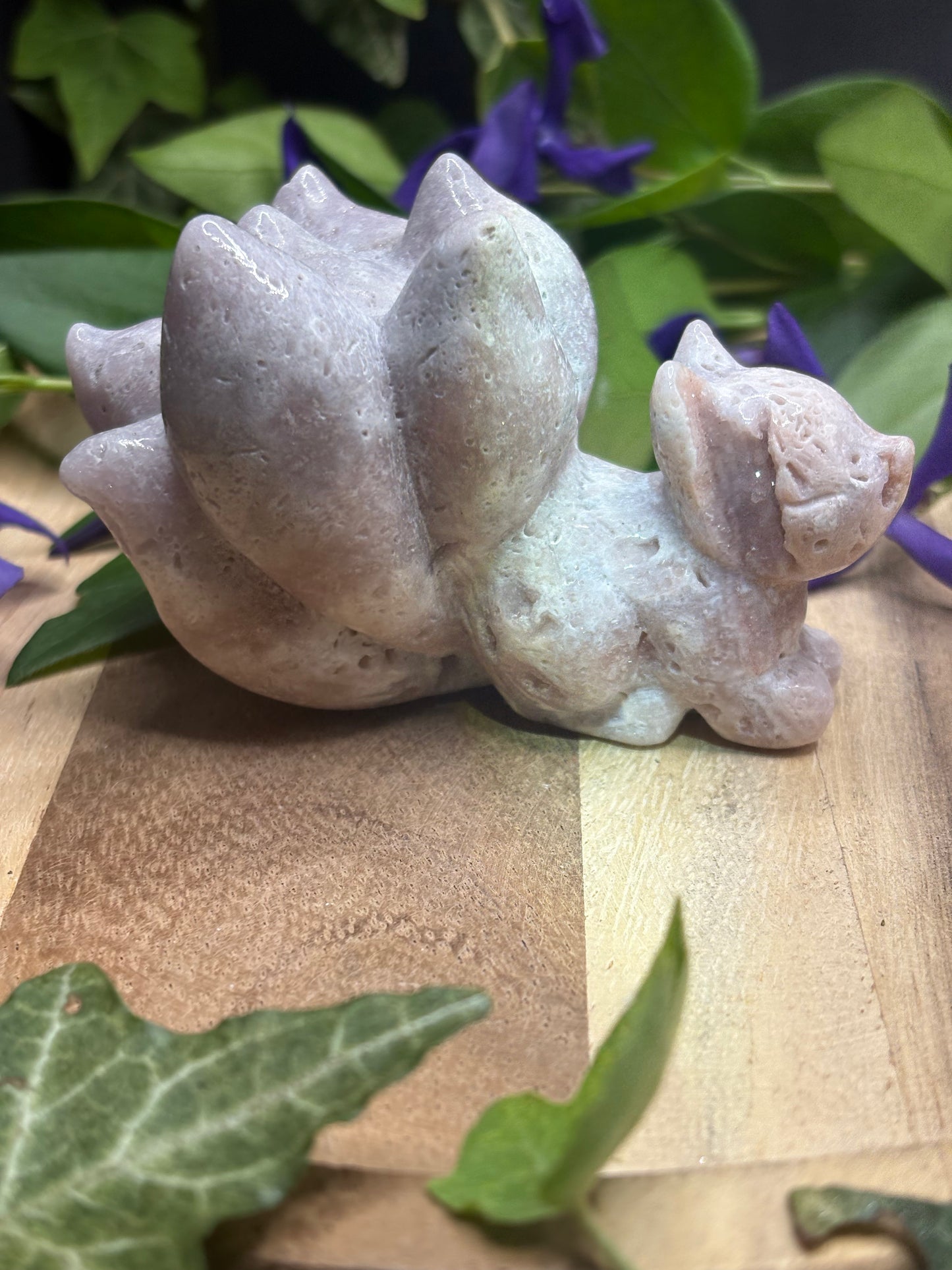 Fuchs aus pinkem Amethyst