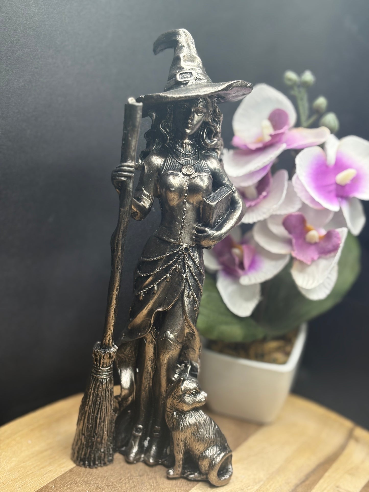 Magische Hexenfiguren